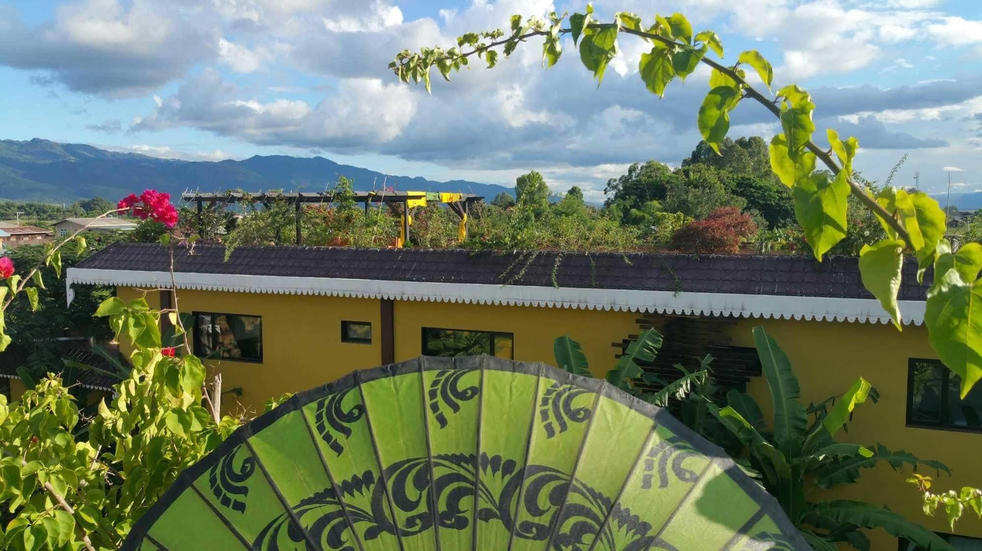 Thanakha Inle Hotel Nyaung Shwe Exterior foto