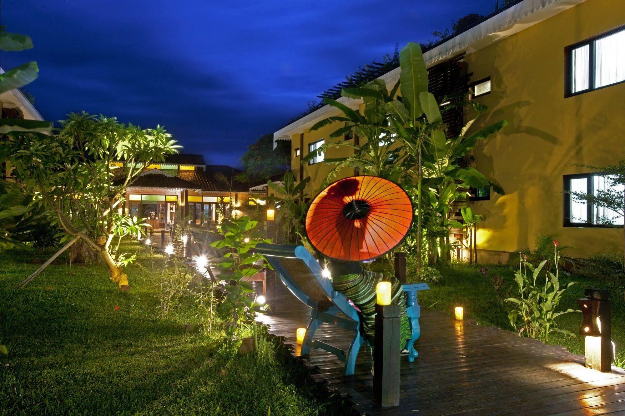 Thanakha Inle Hotel Nyaung Shwe Exterior foto